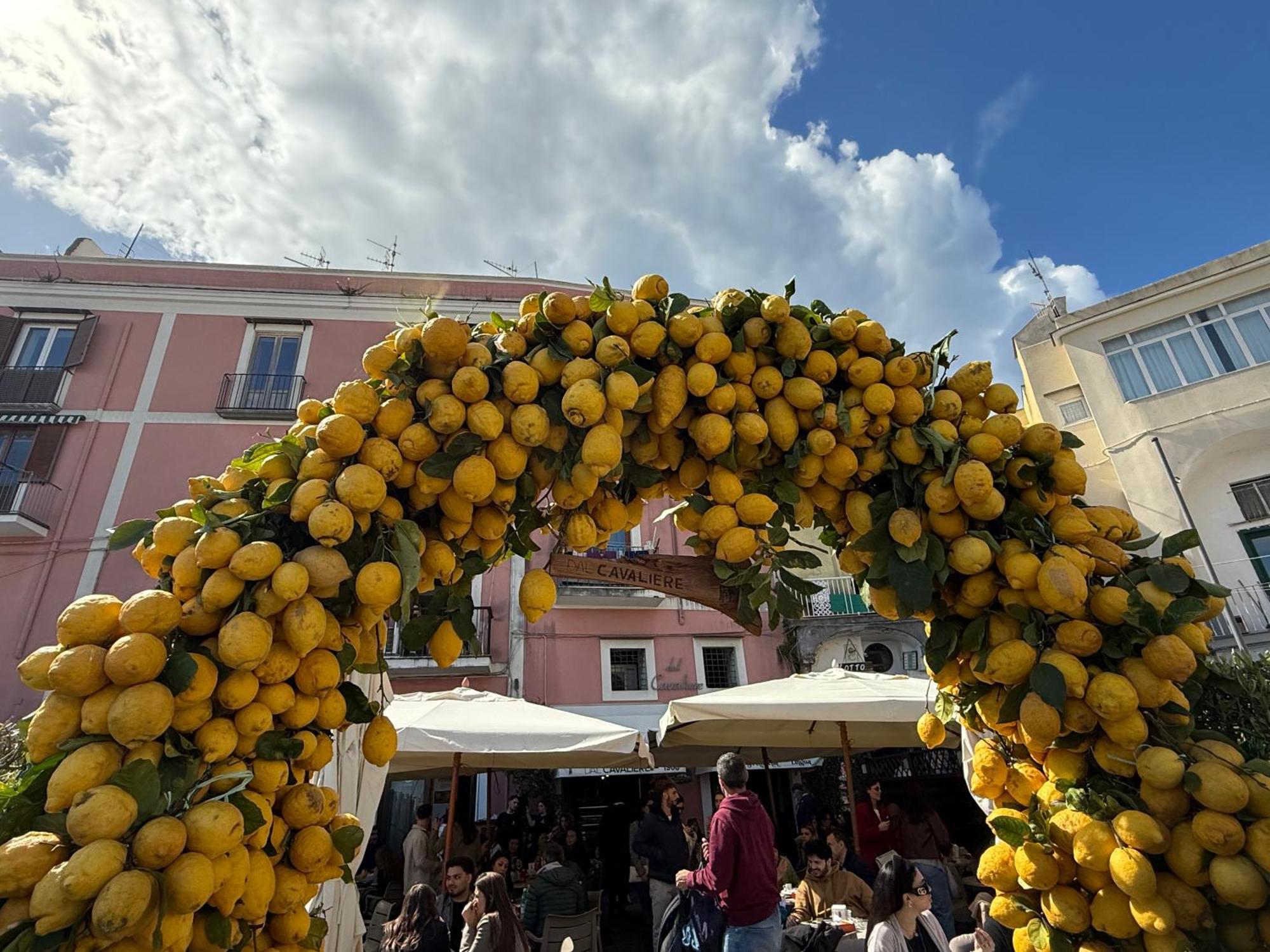 La Casa Dei Sogni Villa Procida Exteriör bild
