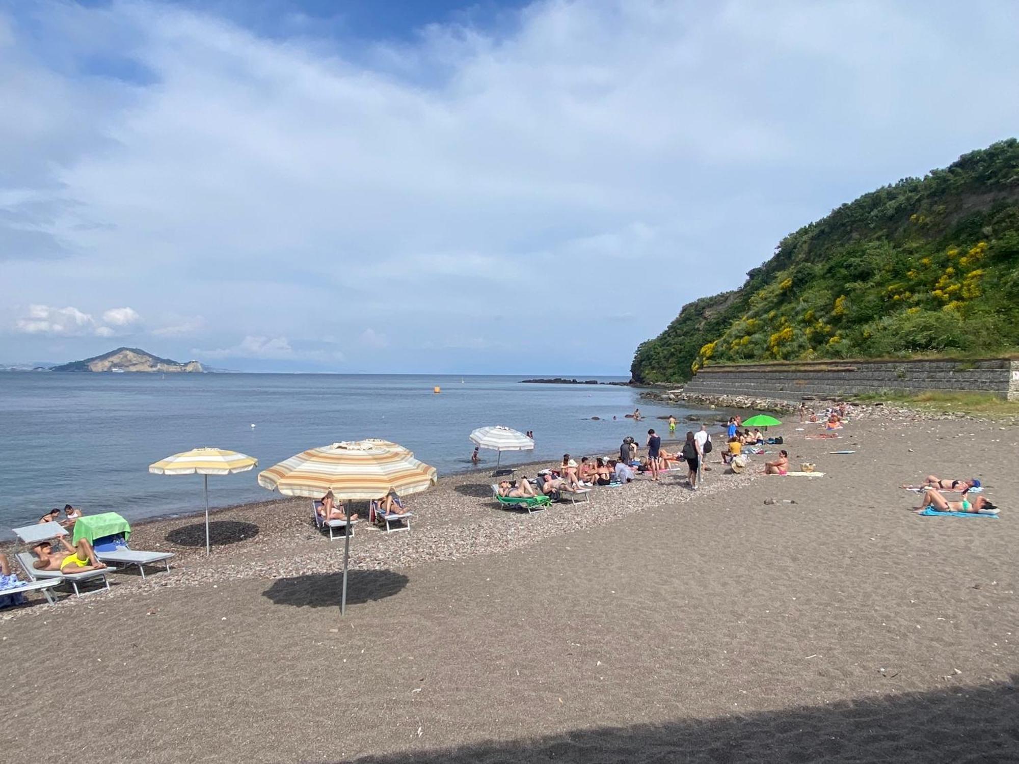 La Casa Dei Sogni Villa Procida Exteriör bild